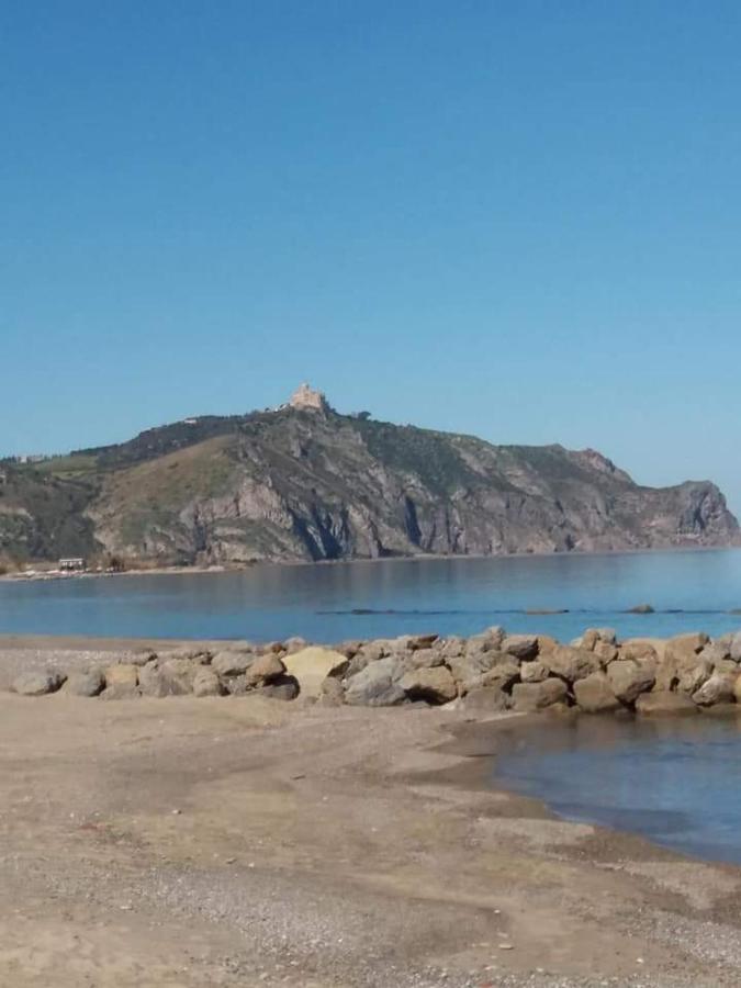 B&B La Casa Du Barone Falcone Eksteriør bilde
